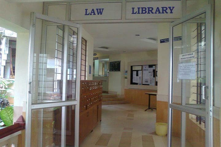 SDM Law College Mangalore campus in Mangalore, Karnataka, India — photo 5