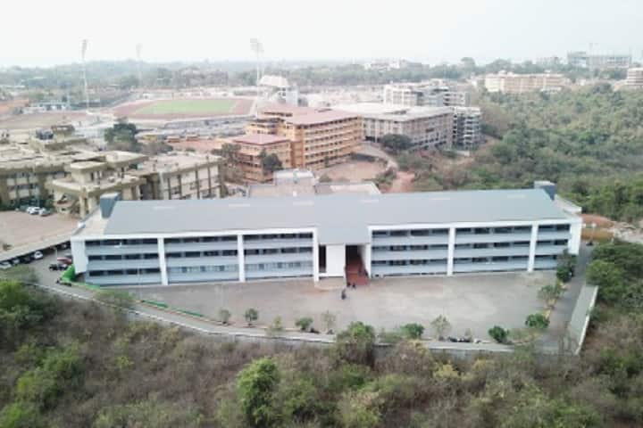 Srinivassa Sinai Dempo College of Commerce and Economics campus in Panjim, Goa, India — photo 3