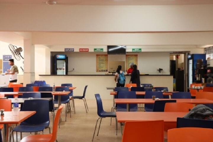 Srinivassa Sinai Dempo College of Commerce and Economics campus in Panjim, Goa, India — photo 4