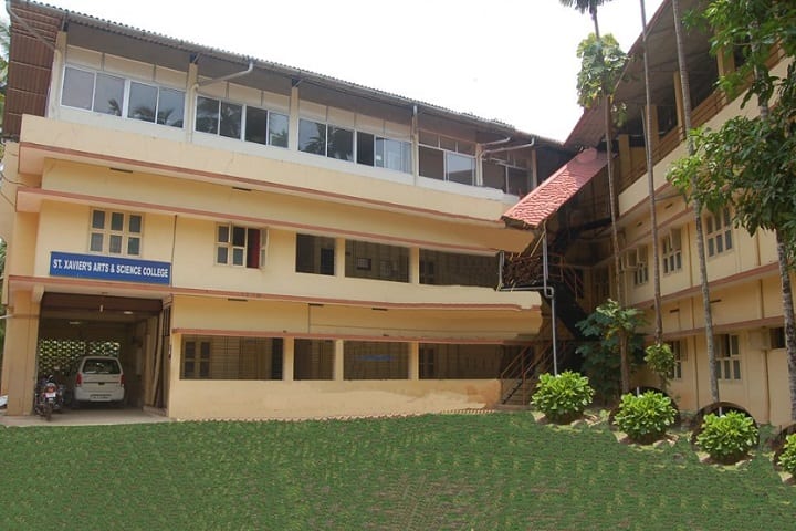St Xavier's Arts and Science College campus in Kozhikode, Kerala, India — photo 1