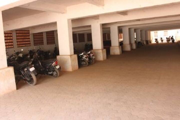 Bhandarkars Arts and Science College campus in Kundapur, Karnataka, India — photo 3