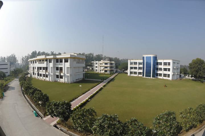 Invertis Institute of Management Studies campus in Bareilly, Uttar Pradesh, India — photo 2