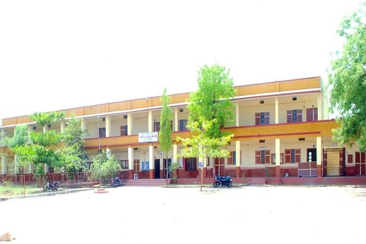 Arts College campus in Dahod, Gujarat, India — photo 2