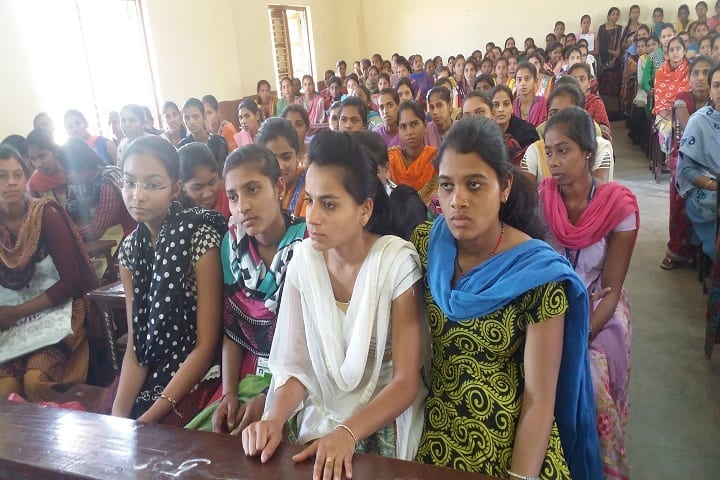 Arts College campus in Dahod, Gujarat, India — photo 3