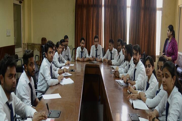 Swami Devi Dyal Institute of Management Studies campus in Panchkula, Haryana, India — photo 6
