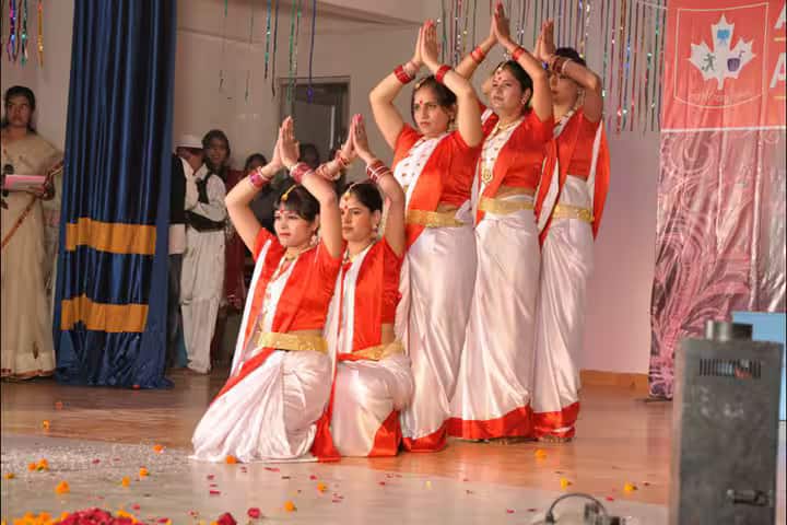 Aklank Girls PG College campus in Kota, Rajasthan, India — photo 6