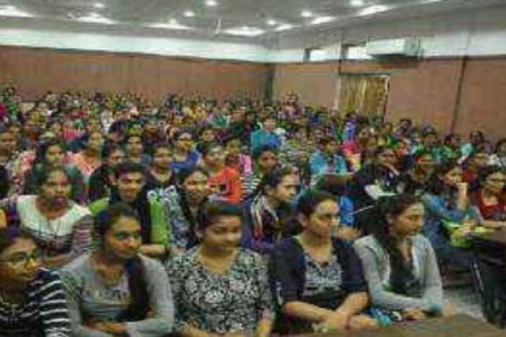 MB Patel Science College campus in Anand, Gujarat, India — photo 4