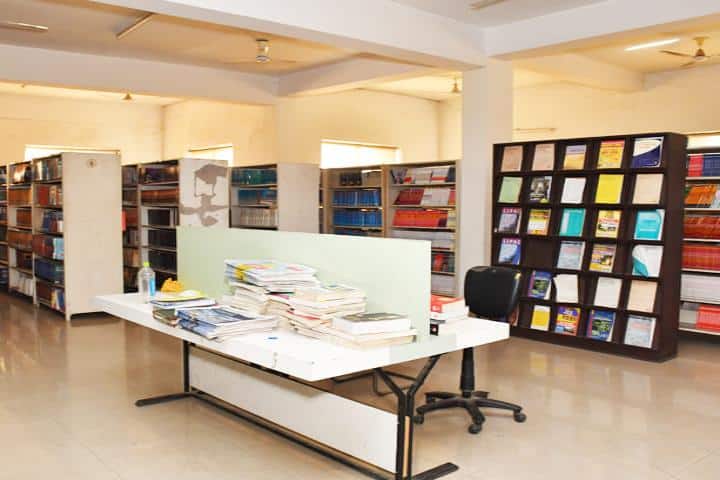 Future University campus in Bareilly, Uttar Pradesh, India — photo 5