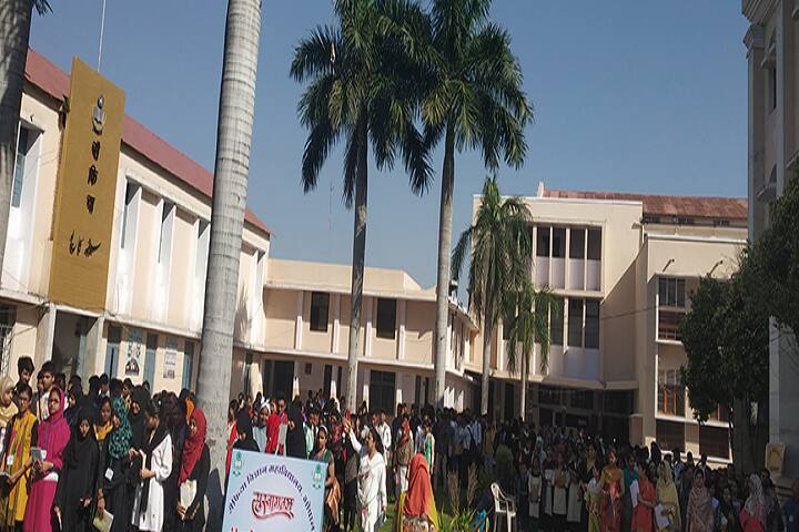 Saifia College of Arts and Commerce campus in Bhopal, Madhya Pradesh, India — photo 1
