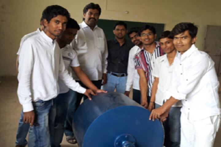 Nagnathappa Halge College of Engineering campus in Beed, Maharashtra, India — photo 6