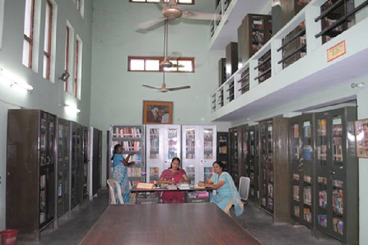 Nari Shiksha Niketan PG College campus in Lucknow, Uttar Pradesh, India — photo 3