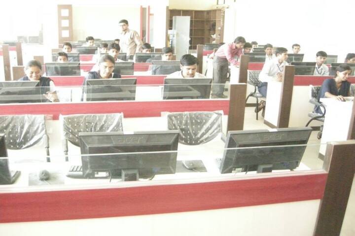 Shri Jaykumar Rawal Institute of Technology campus in Dondaicha, Maharashtra, India — photo 3