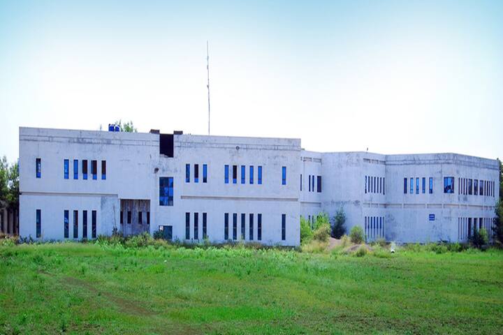Mauli Institute of Technology Polytechnic campus in Jalgaon, Maharashtra, India — photo 1
